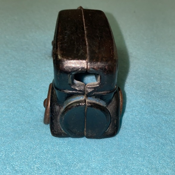 A C WILLIAMS Cast iron antique vintage sedan car - Picture 6 of 8